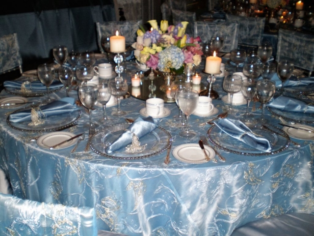 Ken Rose wedding table